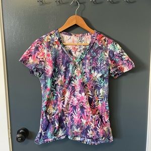 Nursing scrub top